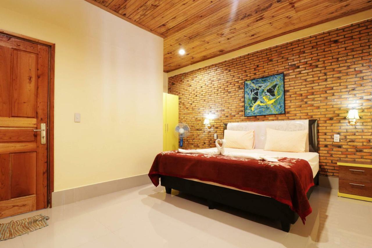 Tuk Tuk Timbul Bungalows Zimmer foto